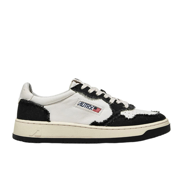 AUTRY UNISEX TWO-TONE MEDALIST LOW SNEAKERS IN SOFT GOATSKIN AND FRAYED CANVAS COLOR WHITE AND BLACK