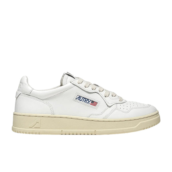 AUTRY UNISEX MEDALIST LOW SNEAKERS IN LEATHER WHITE